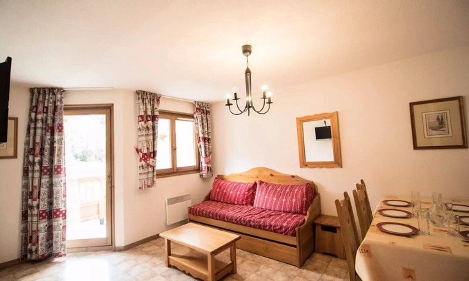 Val Cenis Apartment | Residence Bonheur Des Pistes - 3 Rooms for 6 People