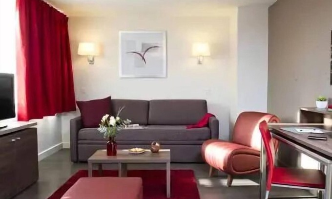 Caen City Centre Apartment | Residence City'O Apparthotel Caen - 2 Rooms 4 People