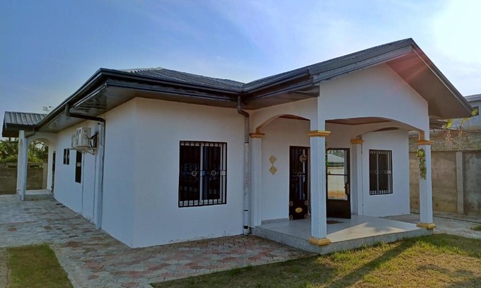 Kribi House | RESIDENCE DORANA