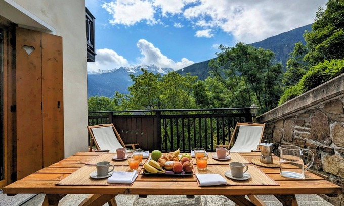Madonna di Tirano Apartment | [residence Gardenia] Terrazza 40mq Privata + Garage Privato