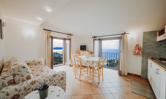 Pisciotta Apartment | Residence Golfo degli Ulivi - TWO-ROOM APARTMENT 8