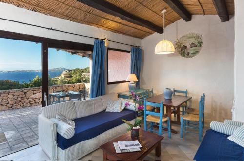 Baja Sardinia Apartment | Residence I Cormorani Alti