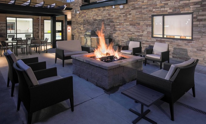 Buechel Hotel | Residence Inn by Marriott Louisville East/Oxmoor