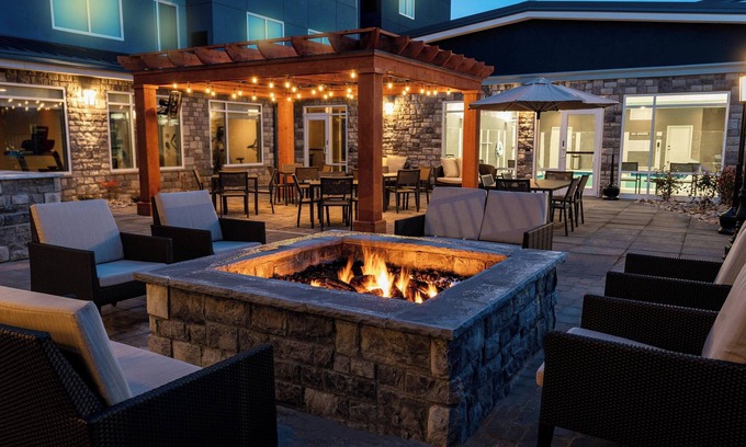 Buechel Hotel | Residence Inn by Marriott Louisville Old Henry