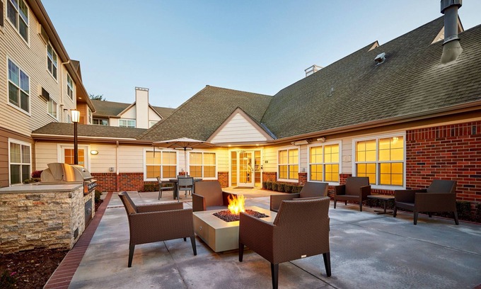Cal Young Hotel | Residence Inn Eugene Springfield