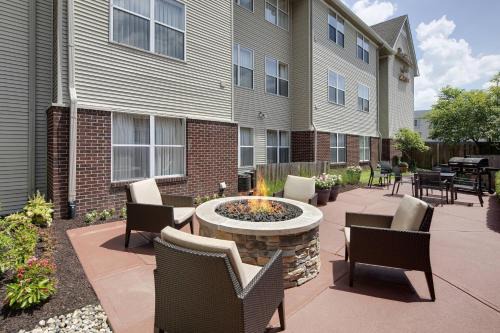 Wayne Hotel | Residence Inn Indianapolis Airport