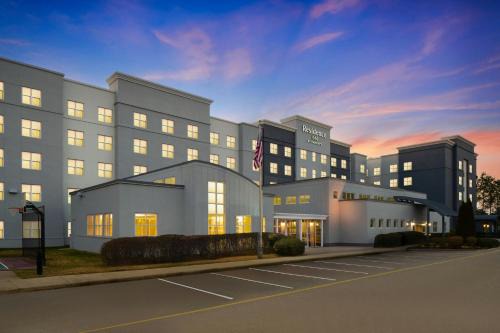 Central Newport News Hotel | Residence Inn Newport News Airport