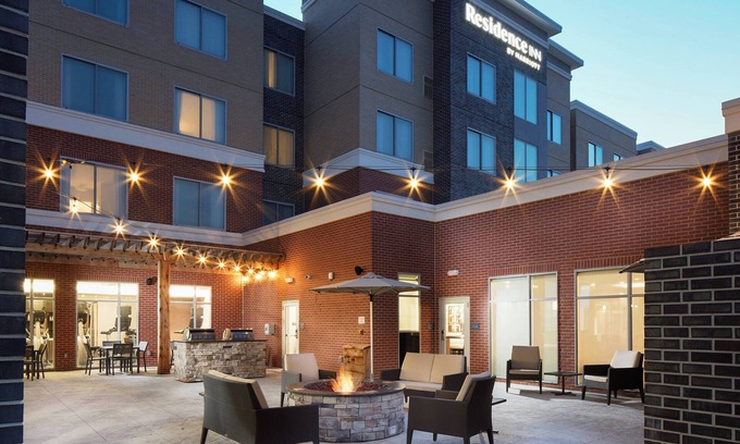 Dumbarton Hotel | Residence Inn Richmond Midtown/Glenside
