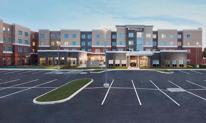 Dumbarton Hotel | Residence Inn Richmond Midtown/Glenside