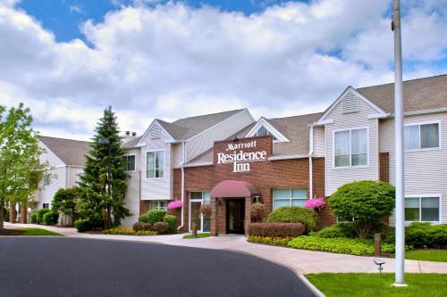 East Syracuse Hotel | Residence Inn Syracuse Carrier Circle
