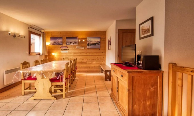 Les Esserts Apartment | Residence Jardin Alpin Bat B - Spacious mountain apartment 4 bedrooms foot slopes