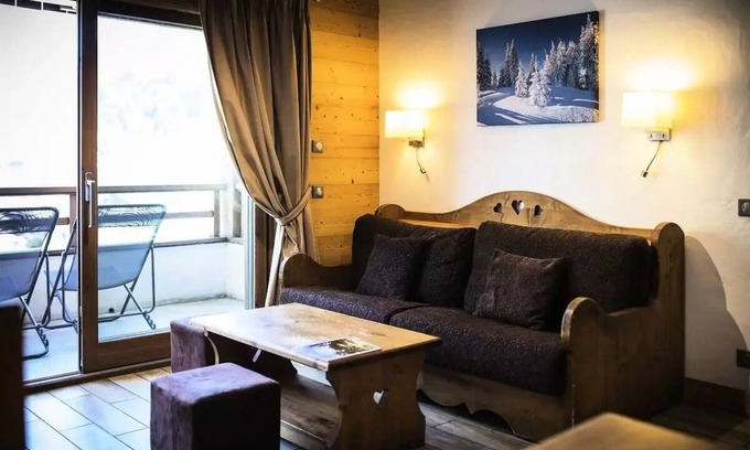 La Clusaz Apartment | Residence Les Grandes Alpes* - 3 Rooms 10 People - D21