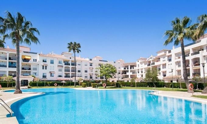 San Pedro de Alcantara Apartment | Residence Lorcrisur in Marbella, Puerto Banus, Costa del Sol, 2 bedrooms