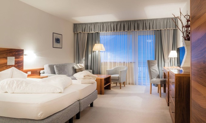 Silandro Bed & Breakfast | Residence Mathilda in the Vinschgau apple orchard - Refined & simple