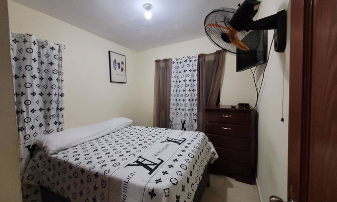 Villa Mella Apartment | Residencial Juan Pablo II, Santo Domingo Norte, Charles de Gualle