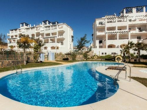 San Luis de Sabinillas Apartment | Residencial Duquesa 2049