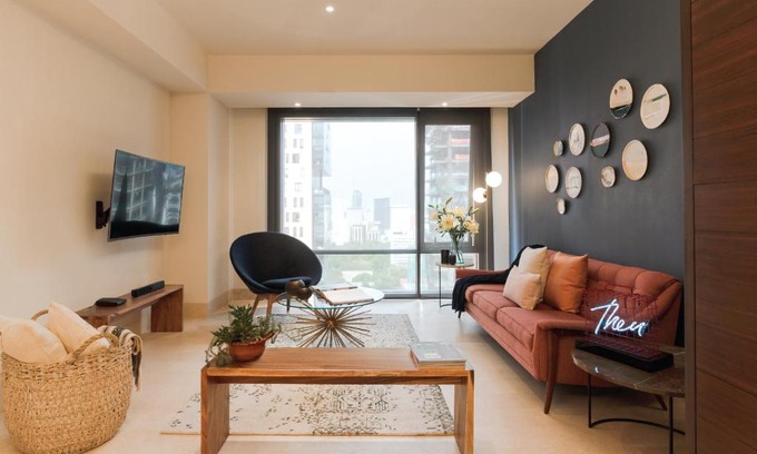 Granada Apartment | Residencial Miyana By The Local Way
