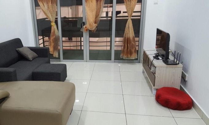 Bukit Jalil Bed & Breakfast | Residensi Flora