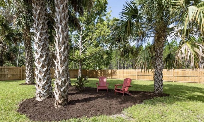 Indian Trails House | Residential home minutes from the beach with fenced in backyard!