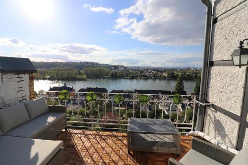 Pfaffendorf Apartment | -RESIDENZ JOSEPHINE- Atemberaubender RheinBlick bis zum Deutschen Eck