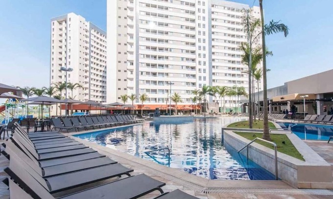 Olimpia House | RESORT: 2 adultos e até 2 crianças a 4km do Thermas Lar. e a 3km do Hot Beach