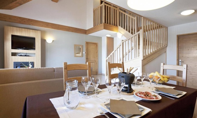 Sainte-Foy-Tarentaise Apartment | Resort center, fitness, swimming pool, terrace, balcony, tv, ski locker, 57-63m²