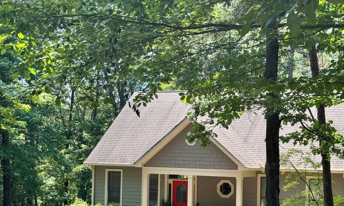 Big Canoe House | RESORT COTTAGE