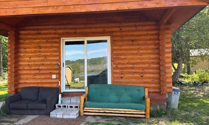 Central Lake Resort | Resort in the works with AC in East Jordan. Pet friendly on Scott’s lake.