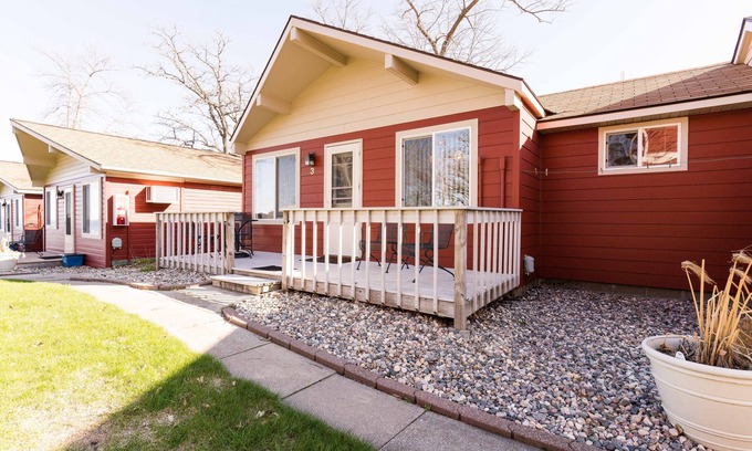 Battle Lake House | Resort Living on 175ft of Sandy Beach on Ottertail Lake, MN.- Cabin #3