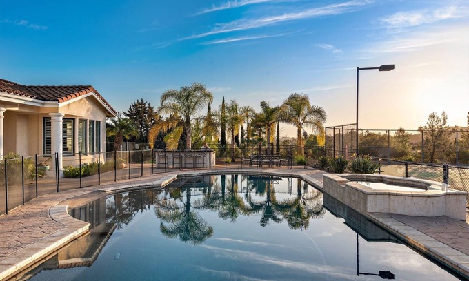 Fallbrook House | Resort Style Home With Luxury Amenities - Lighted Pool, Tennis Pickleball Court