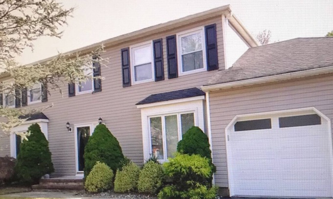 Jackson House | Resort-Style Like Summer GetAway, 6 Flags, 12Miles to Beaches-Paradise of Oasis!