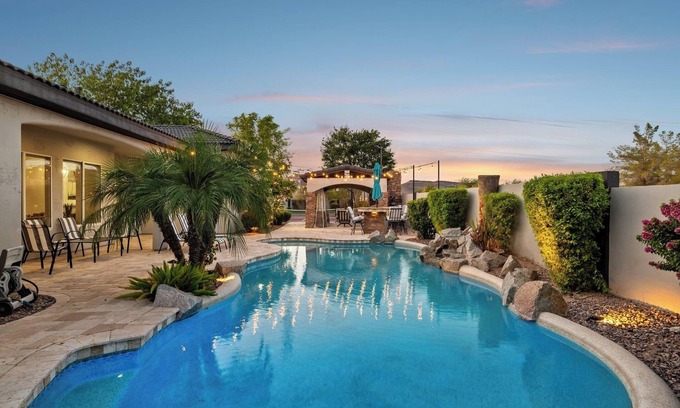 Deer Valley House | Resort-Style Retreat w/Heated Pool & Pickleball