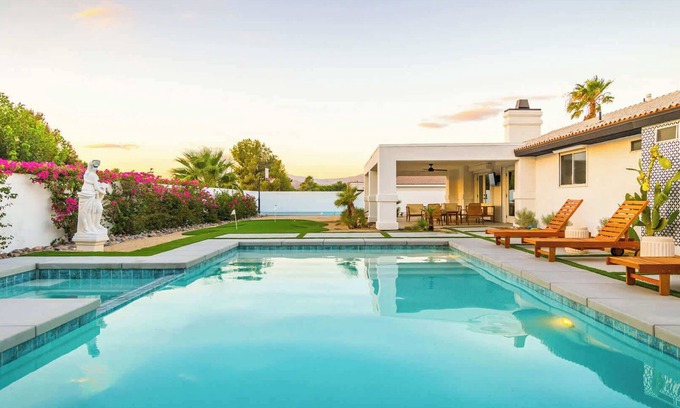 Desert Park Estates House | Resort style Villa w/views, pool, Spa and Golf