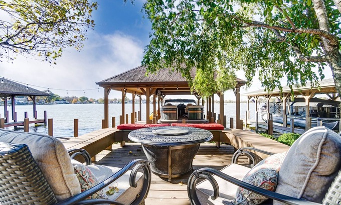 Millersport House | Rest and Relax at the Lakehouse on Buckeye Lake
