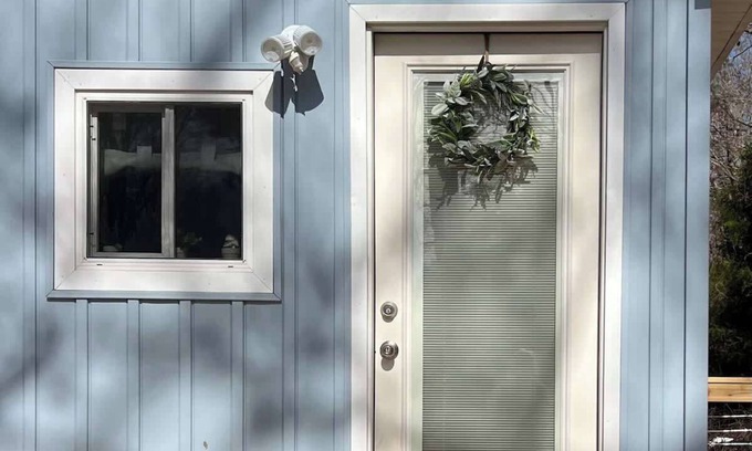 Sugar Tree Cabin | Rest & Go! Cozy Cedar Cottage off of I40 Exit 126