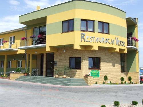 Sokolka Apartment | Restauracja i Pokoje Gościnne Verde