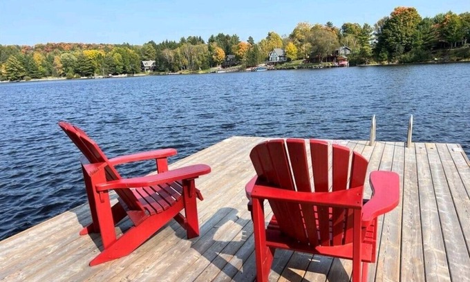 Huntsville Condo | Restful 1 Bed Lakefront Condo in Muskoka