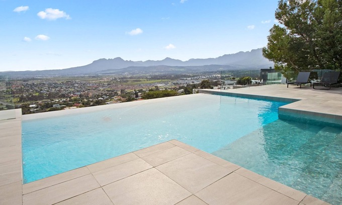 Mountainside House | Restio View 11 - Three Bedroom House, Sleeps 6