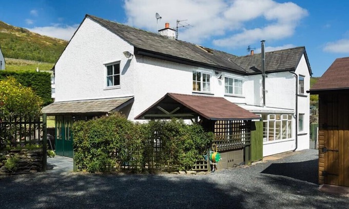 Staveley House | RESTON MILL AT STAVELEY NR WINDERMERE, pet friendly in Staveley