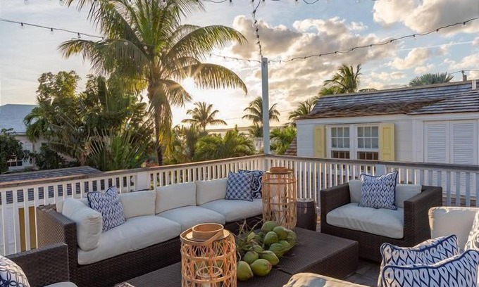 Dunmore Town House | Restored Historic Home w/Pool, Spectacular Outside Space