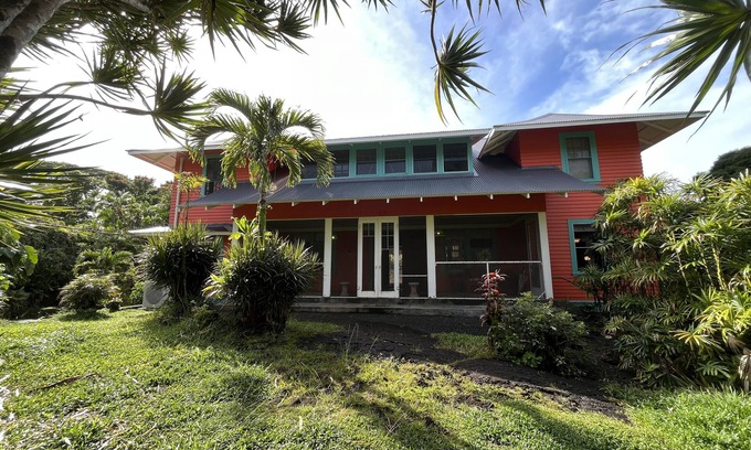 Hilo House | Restored Historic Mansion with Modern Amenities Steps to the Beach!