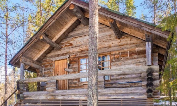 Kuusamo House | Retkietappi kelopirtti by Interhome