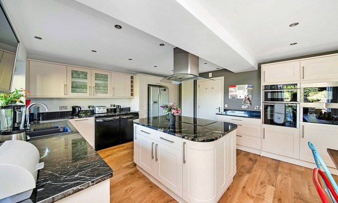 Hawes House | Retreat in Hawes with Dales Views