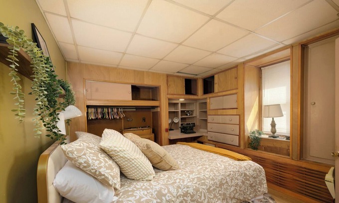 Perryopolis House | Retro 70s! Near MM103 of Gap Trail!