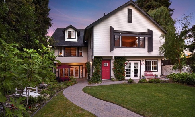 Arroyo Grande Villa | Retro English Mansion Sleeps 35 Gardens
