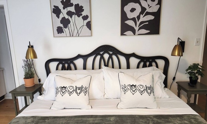 Atlantic City Apartment | Retro Retreat- Block from Ocean Casino and Waterpark