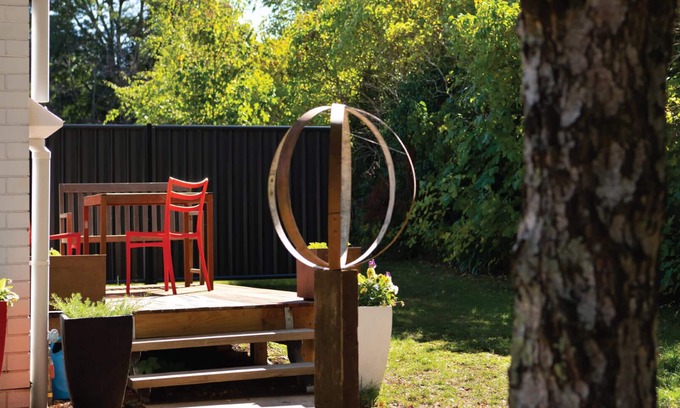 Daylesford Apartment | Retro Summary: Come a
