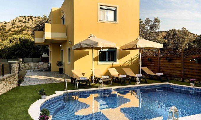 Lindos Villa | RETRO VILLAS-5 MIN FROM LINDOS-UP TO 8 PEOPLE-POOL(DELUXE)