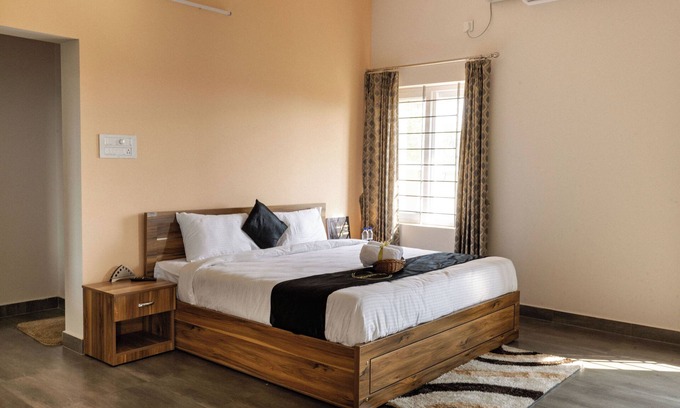 Udupi Apartment | Reunion Solandis : Room 111