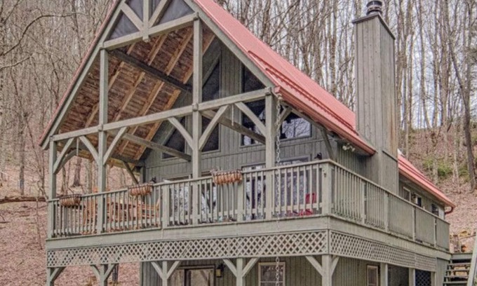 Waynesville Cabin | Revitalize at Woodland Retreat